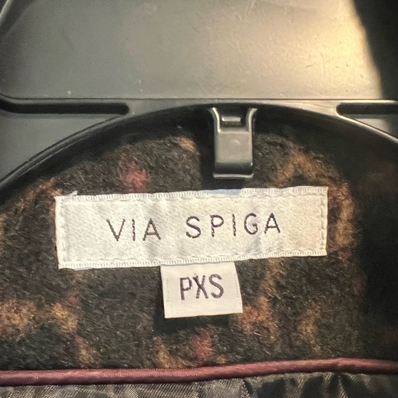 VIA SPIGA 🐆 Stand Collar,  Wine Leopard Print,
Wool Blend Overcoat, Large Snaps - Picture 3 of 12